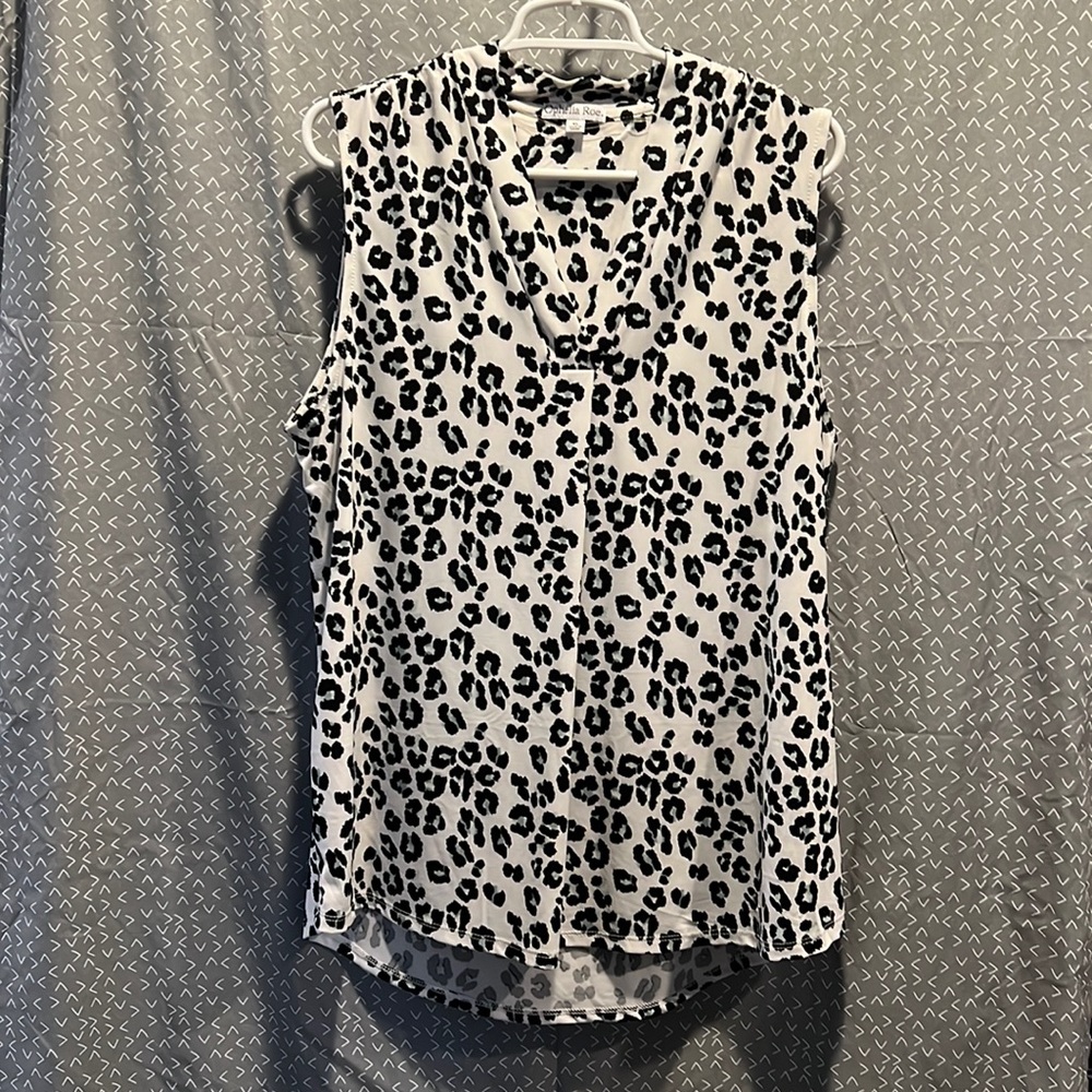 Business casual blouse, NWOT, size XL- Women’s